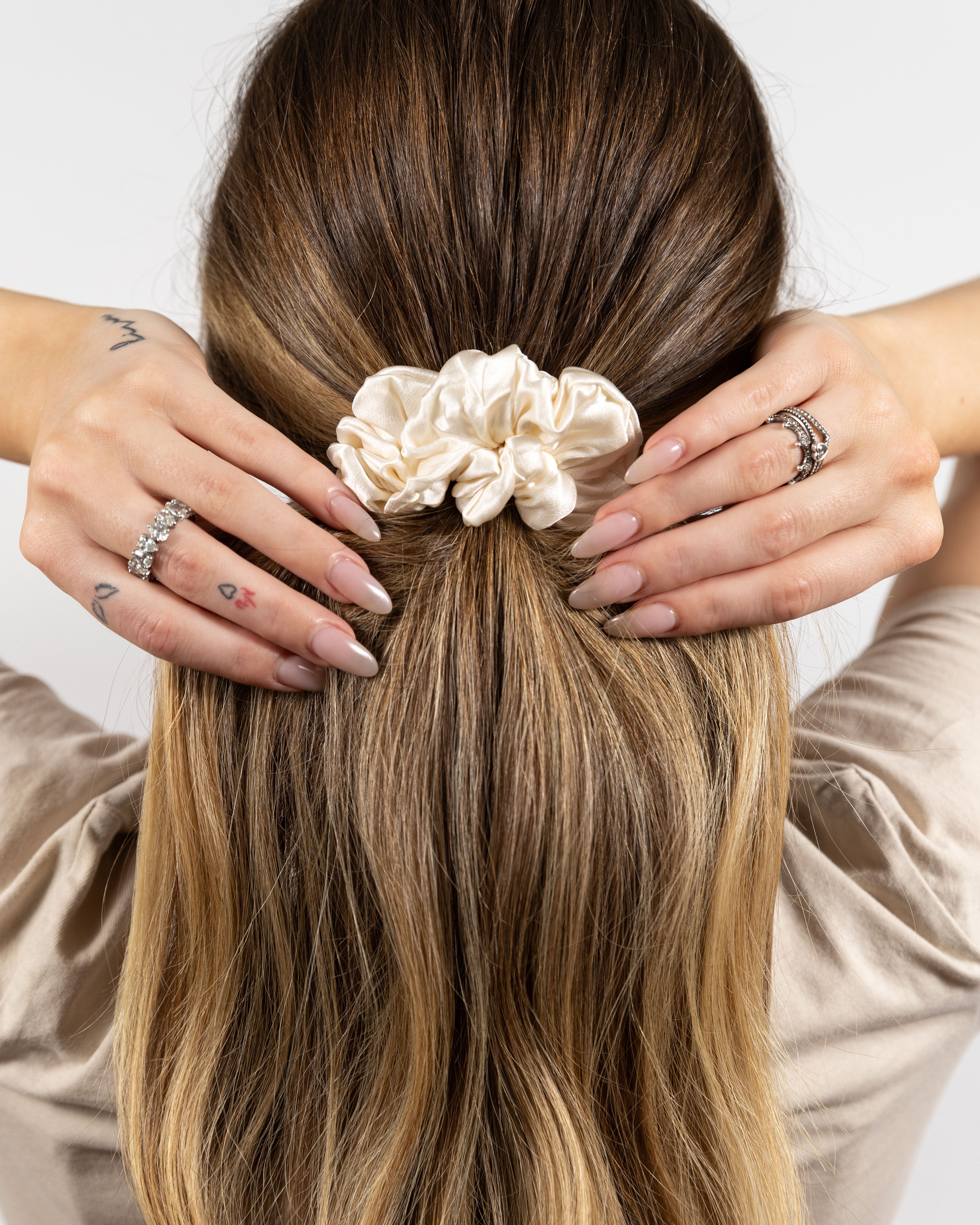 Scrunchy 100% Mulberry Silk - Cream