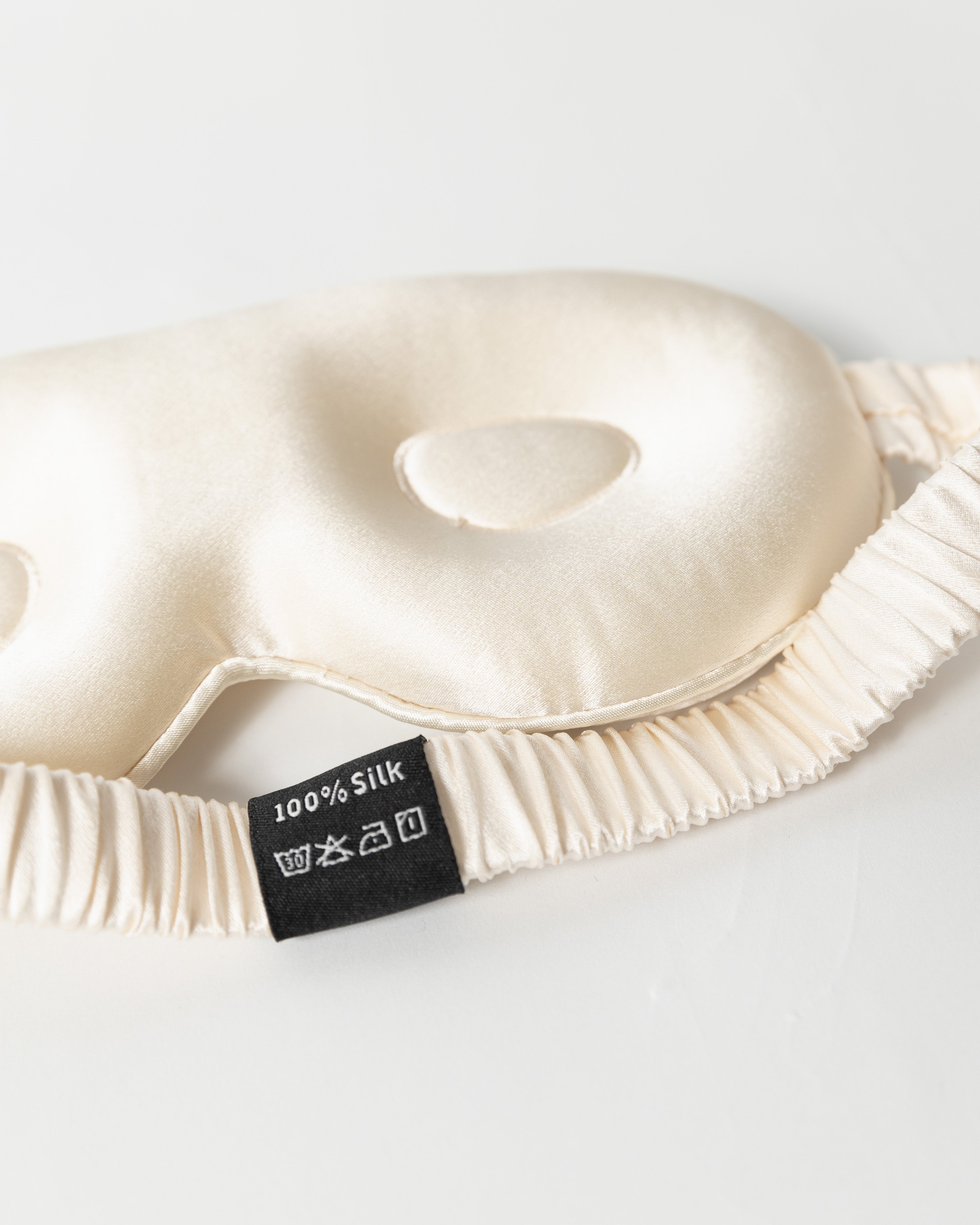 3D Silk Eye Mask 100% Mulberry Silk - Cream