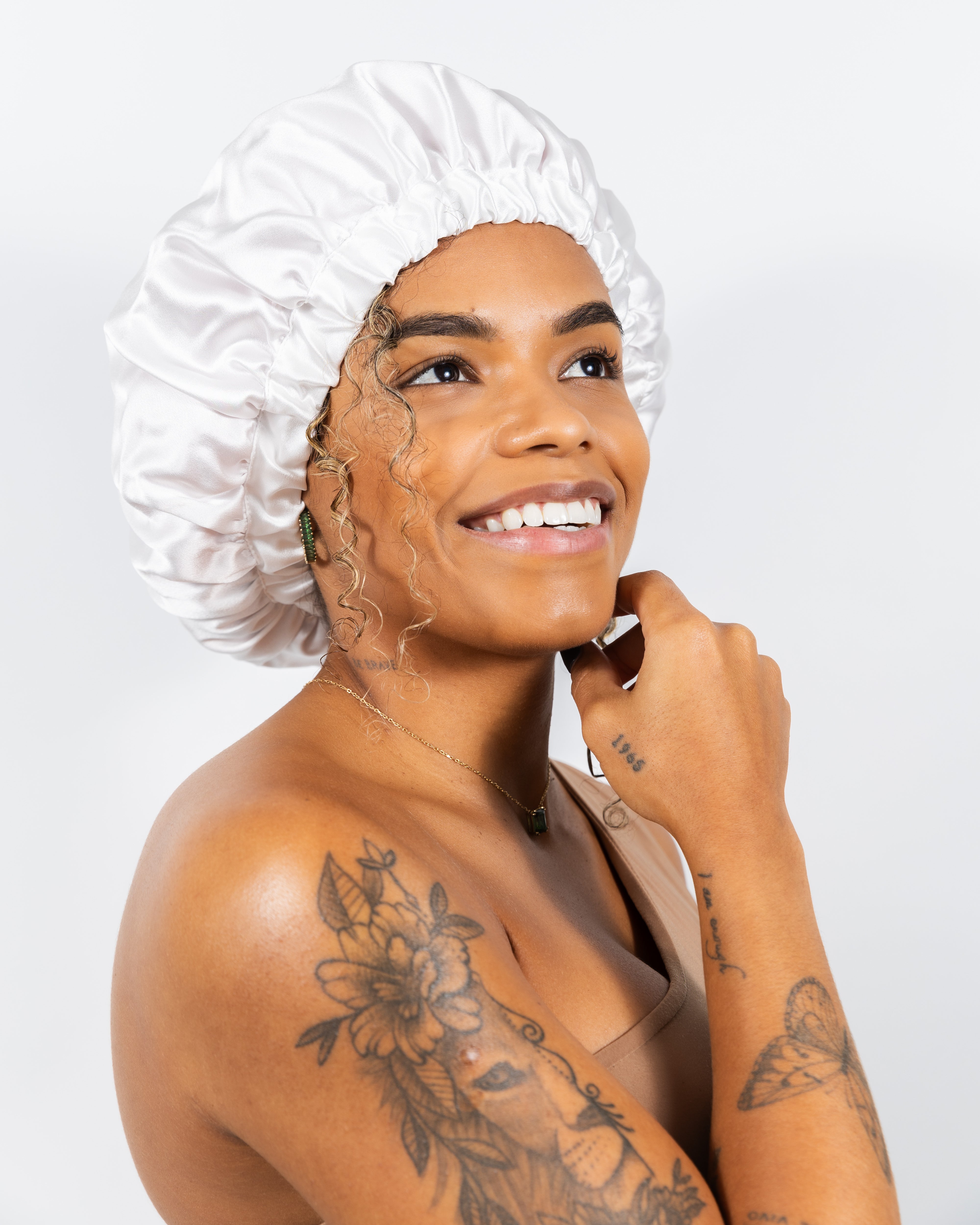 Bonnet 100% Mulberry Silk - White