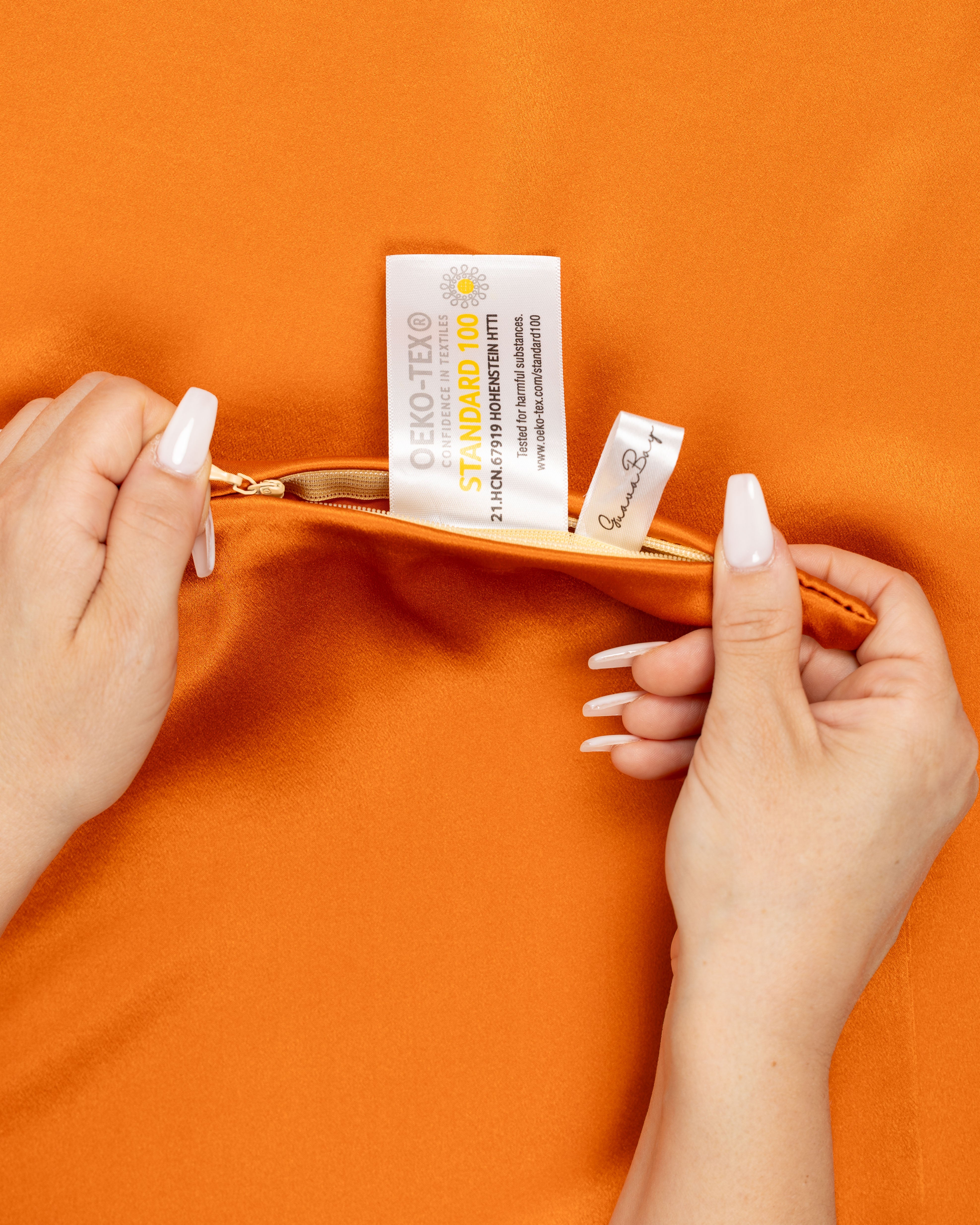 Set of 2 Pillowcases 100% Mulberry Silk – Mandarin Orange