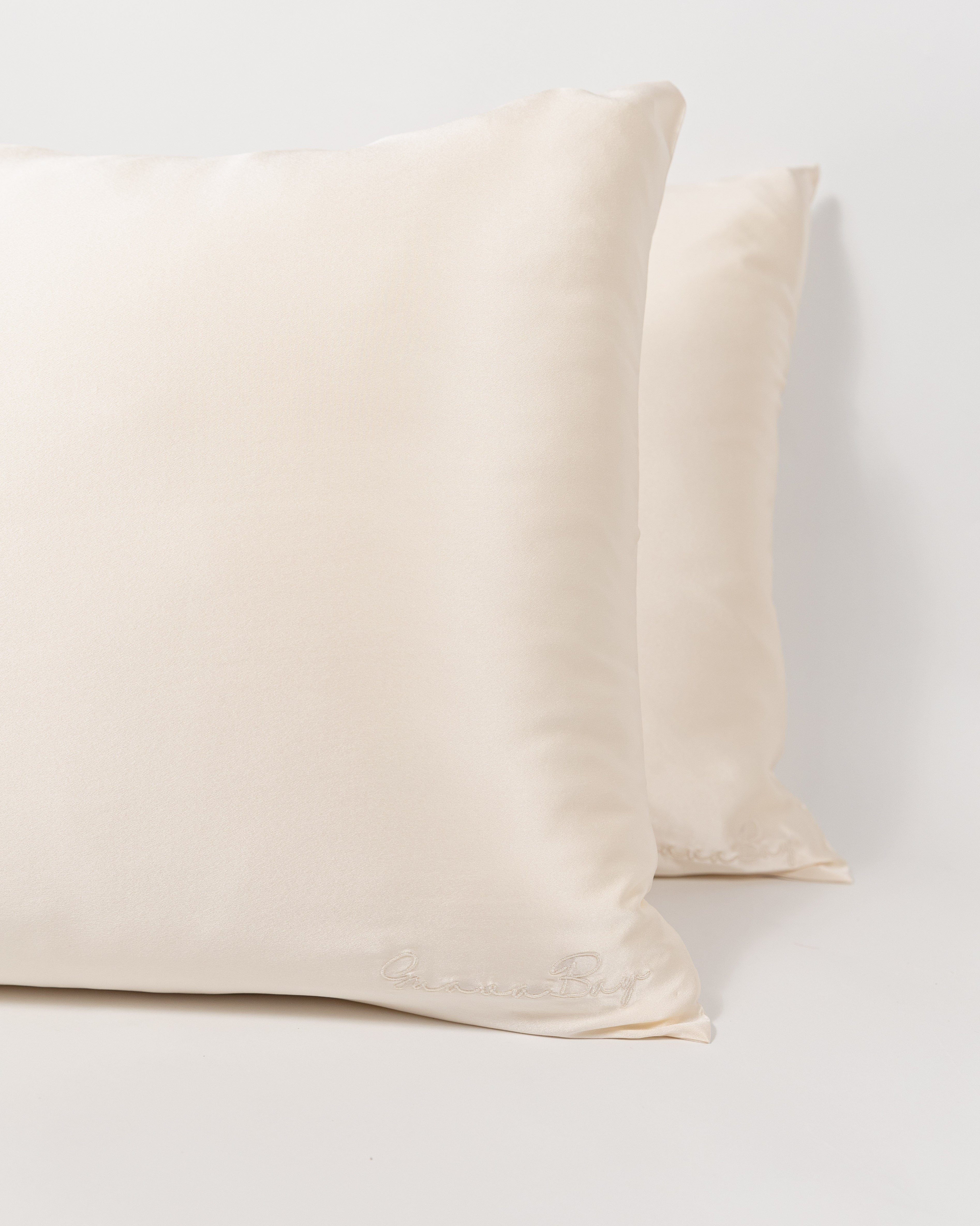 Set of 2 Pillowcases 100% Mulberry Silk – Cream