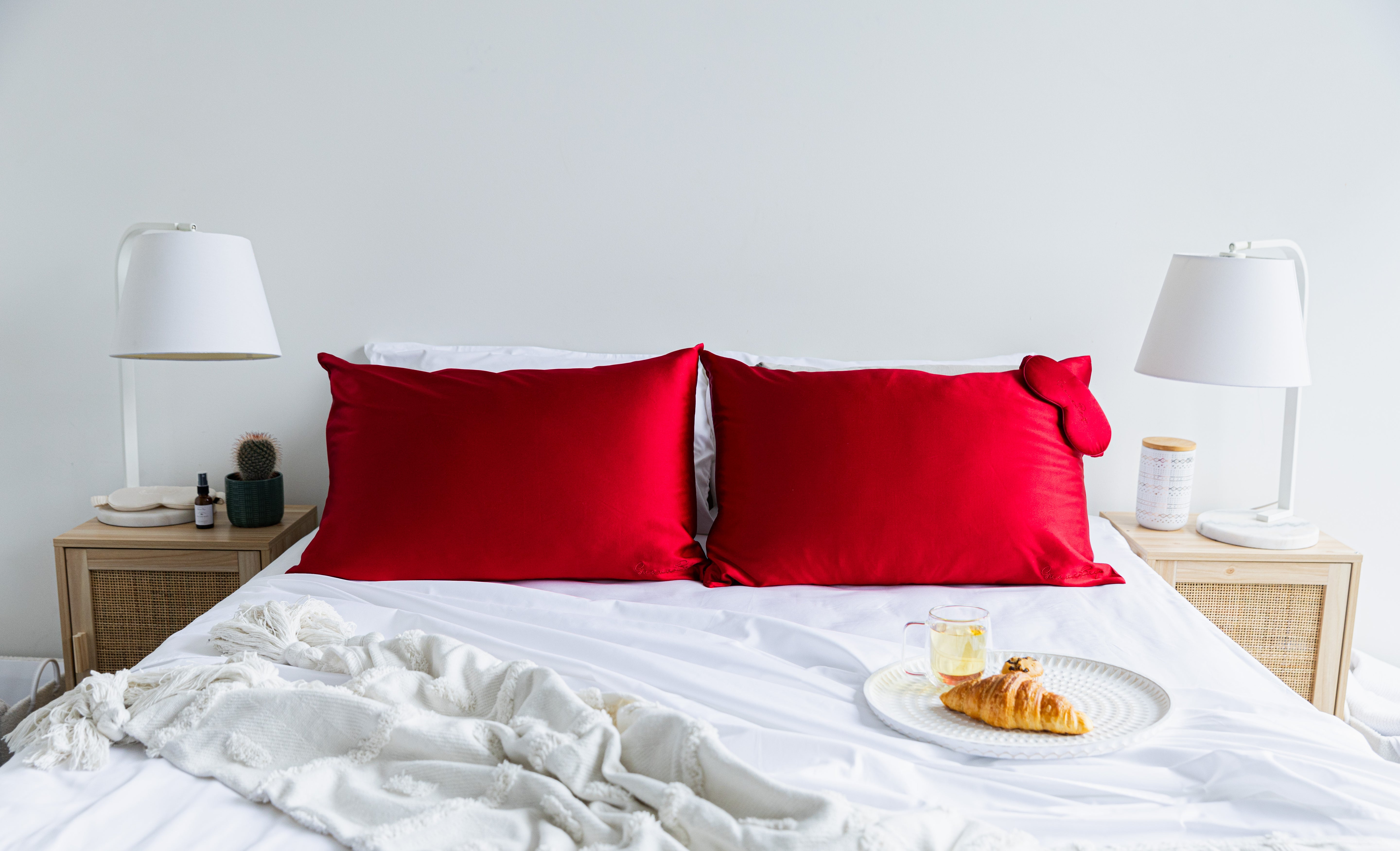 Set of 2 Pillowcases 100% Mulberry Silk – Red Wine